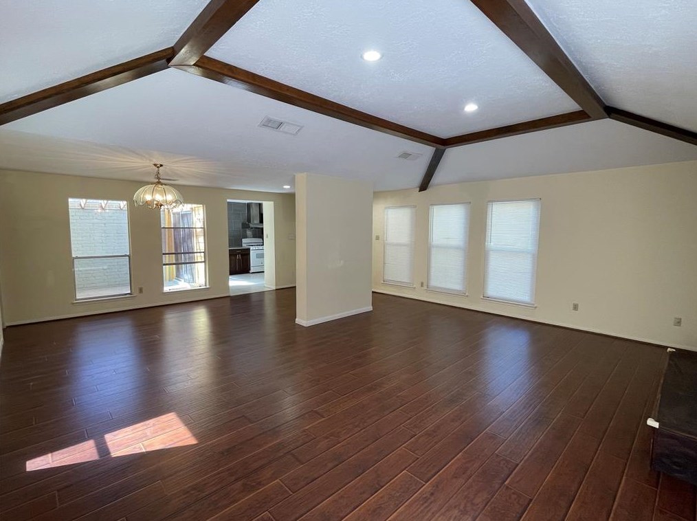 9611 Stroud Dr, Houston TX  77036-5111 exterior
