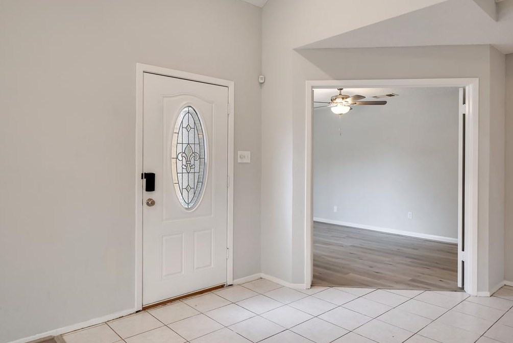9826 Orangevale Dr, Spring TX  77379-4399 exterior