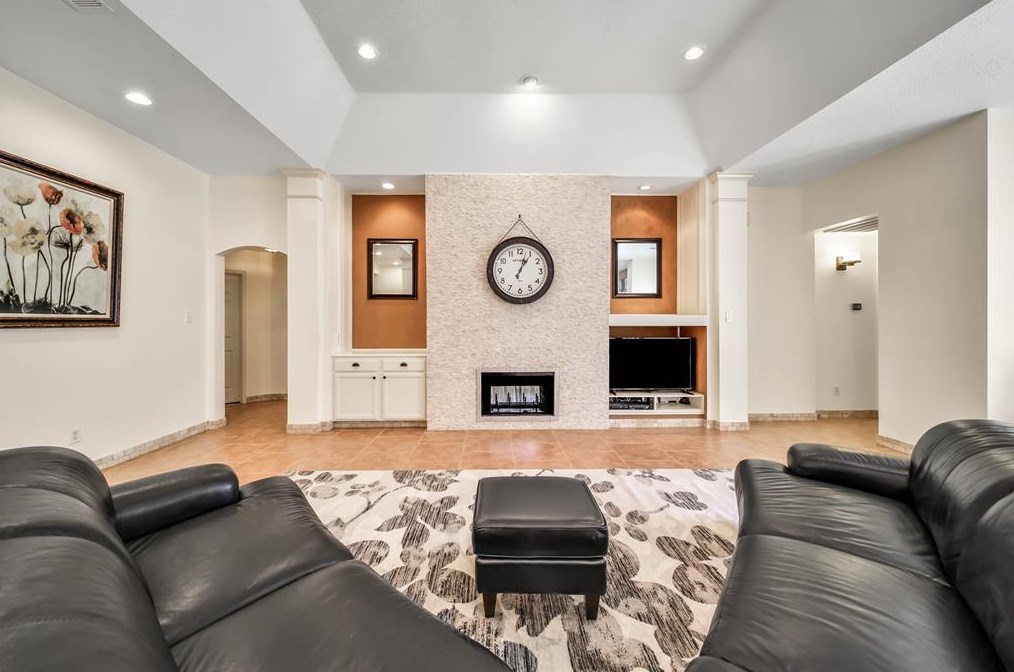 17111 Copper Shr Dr, Houston TX  77095-4331 exterior