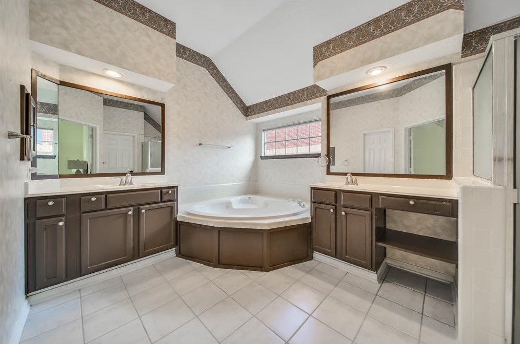 17111 Copper Shr Dr, Houston TX  77095-4331 exterior