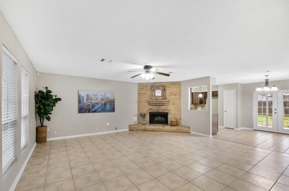 1030 Copper Creek Dr, Katy, TX 77450