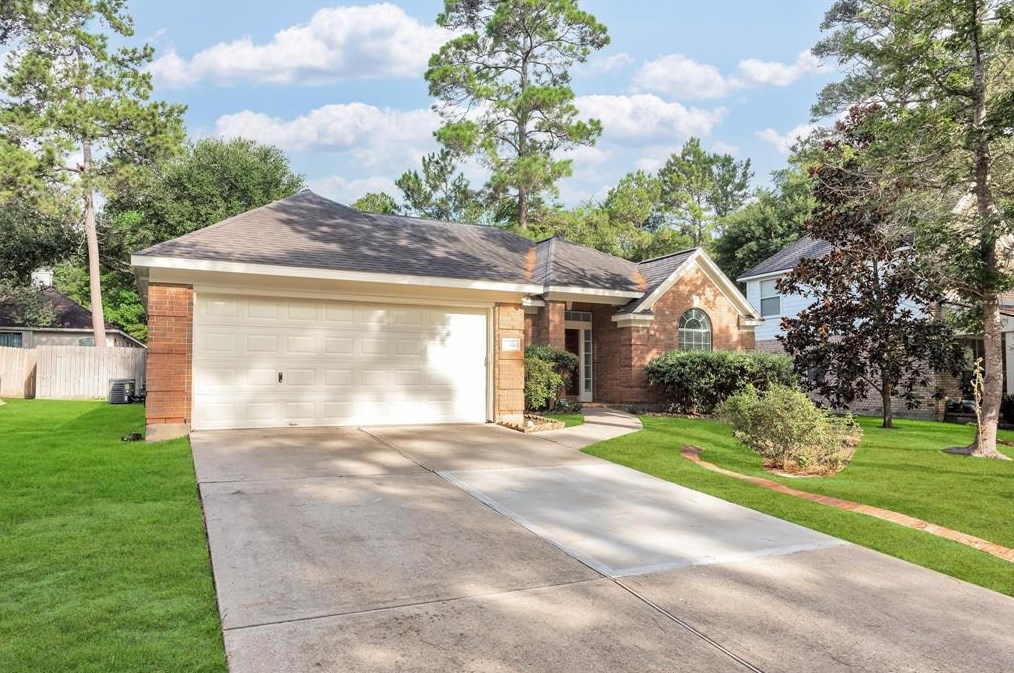 130 Stockbridge Landing Cir, Spring, TX 77382-1668