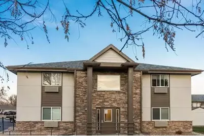 1292 E 6th St, Loveland, CO 80537 - Photo 2