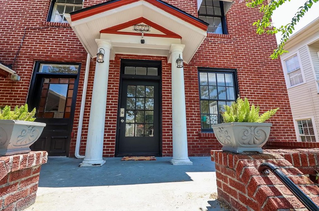2609 Broadway St, Galveston, TX 77550