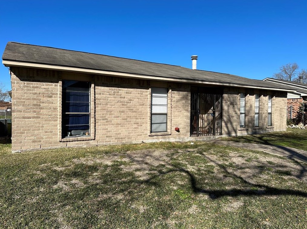 14407 Kemrock Dr, Houston, TX 77049-4207