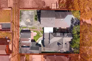 1335 S Yale Street S, Houston, TX 77008 - Photo 1