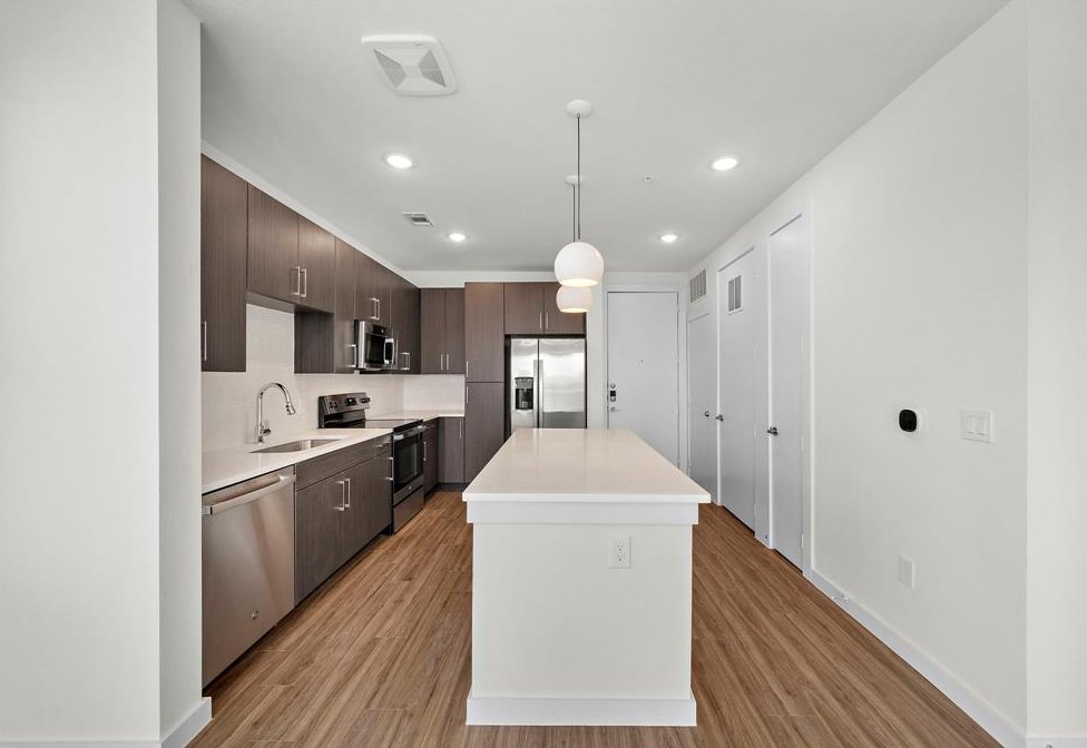 813 Mckee St, Houston, TX 77002-1112