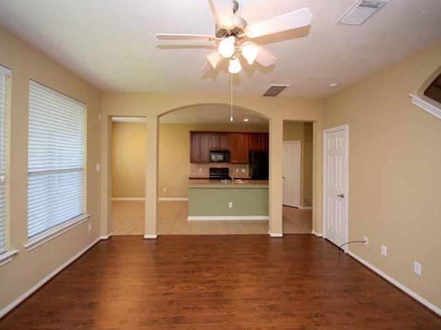 23 Burberry Park Cir, Spring TX  77382-5423 exterior
