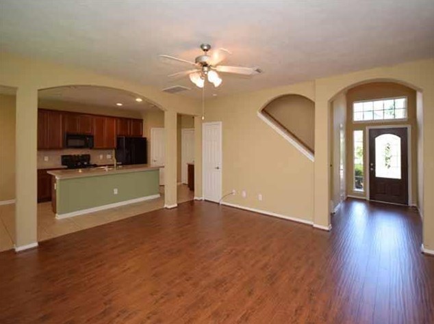 23 Burberry Park Cir, Spring TX  77382-5423 exterior