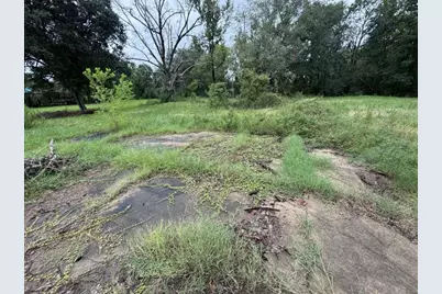 785 Young Street, Bridge City, TX 77611 - Photo 2