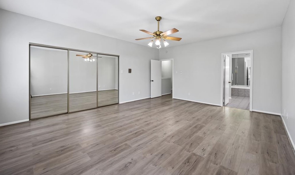 2844 Holly Hall, Houston TX  77054-4146 exterior