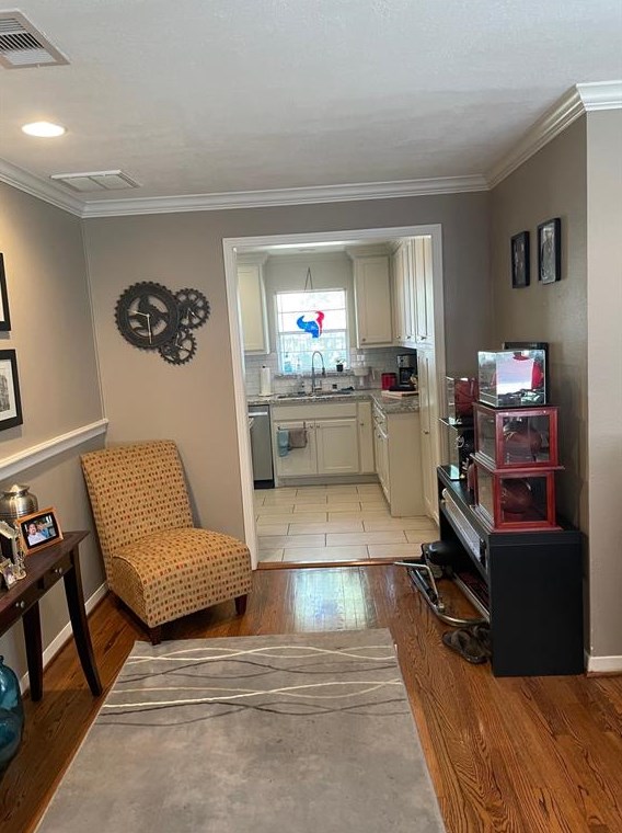 4038 Woodfin St, Houston TX  77025-5713 exterior