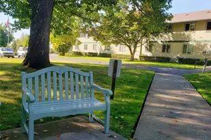 280 Sylvan Way, Bremerton, WA 98310 - Photo 4