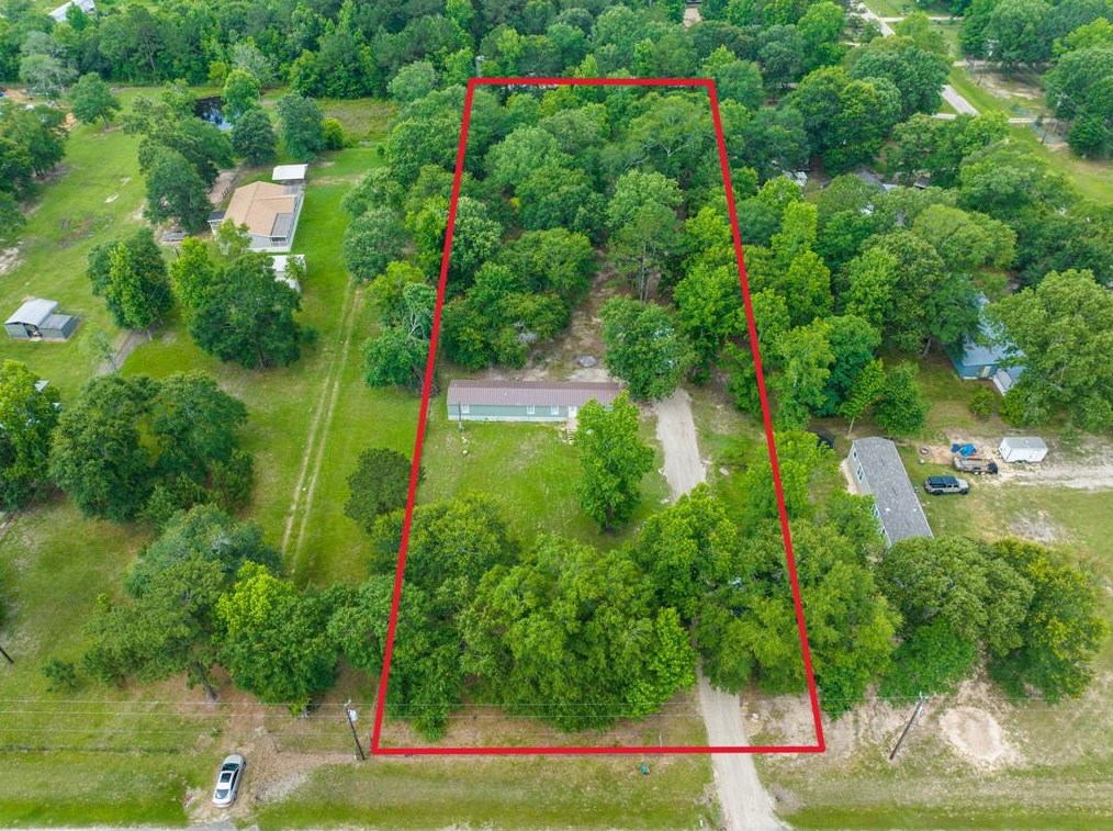 270 County Road 2802, Cleveland, TX 77327
