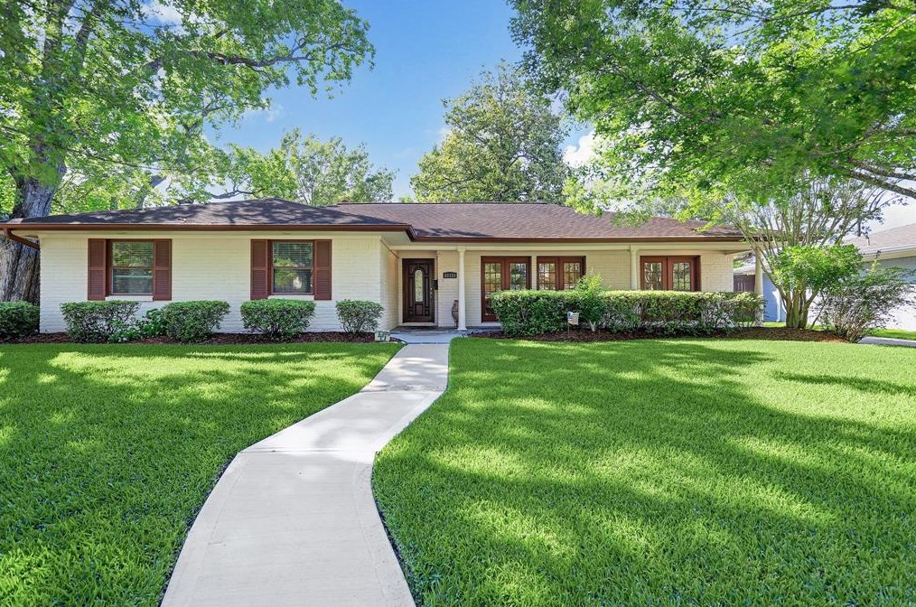 10118 Cliffwood Dr, Houston, TX 77035