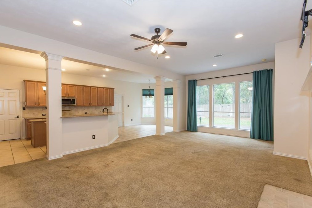 7815 Highland Arbor Dr, Houston TX  77070-4351 exterior