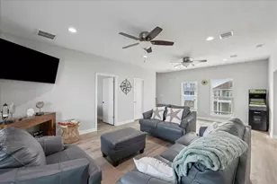 1326 Emerald Dr, Port Bolivar, TX 77650 - Photo 10