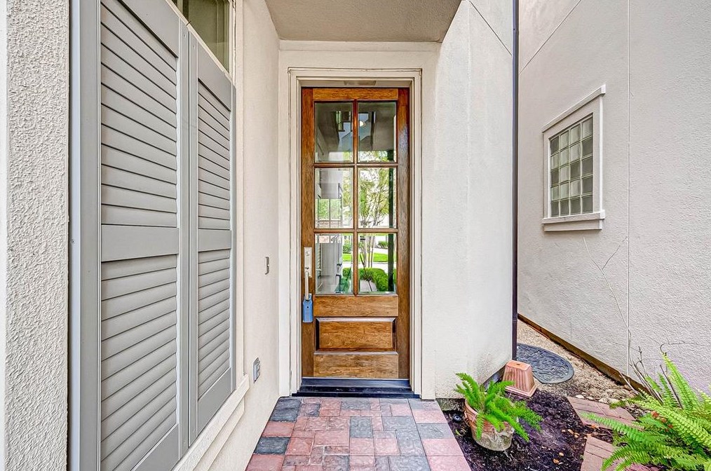 66 Wooded Park Pl, Spring, TX 77380-2490