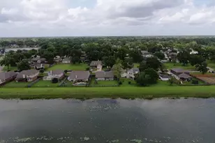 233 Twin Lakes Blvd, West Columbia, TX 77486 - Photo 46