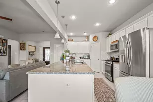 233 Twin Lakes Blvd, West Columbia, TX 77486 - Photo 20