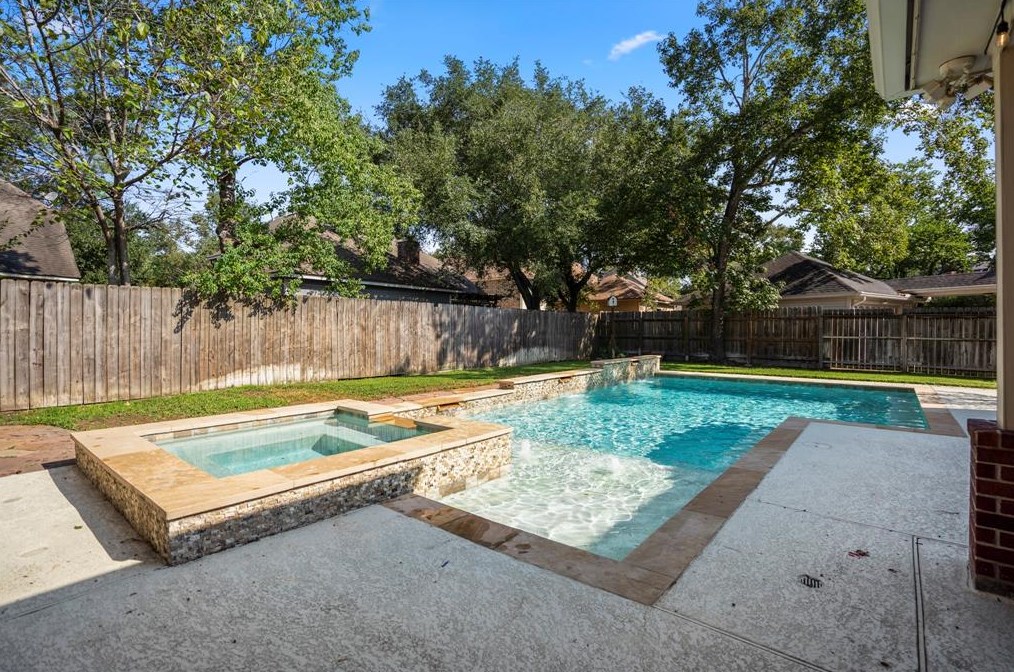 3506 Rolling Forest Dr, Spring, TX 77388-5141