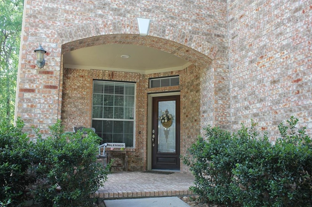 46 Robin Caper Ct, Spring TX  77382-1189 exterior