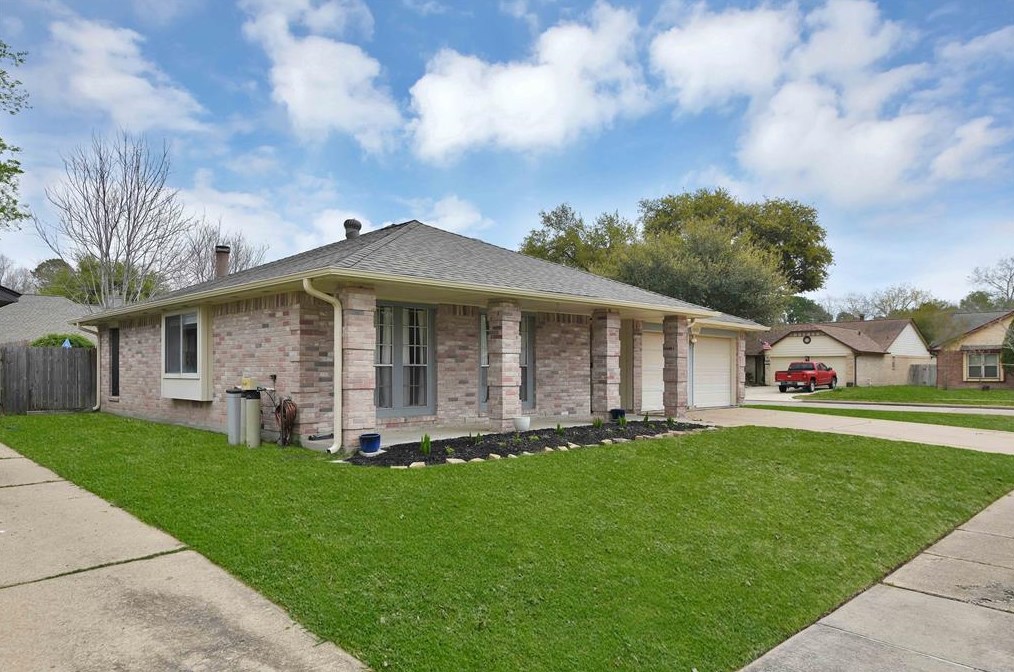 19902 Eastman Pl, Katy, TX 77449-6607