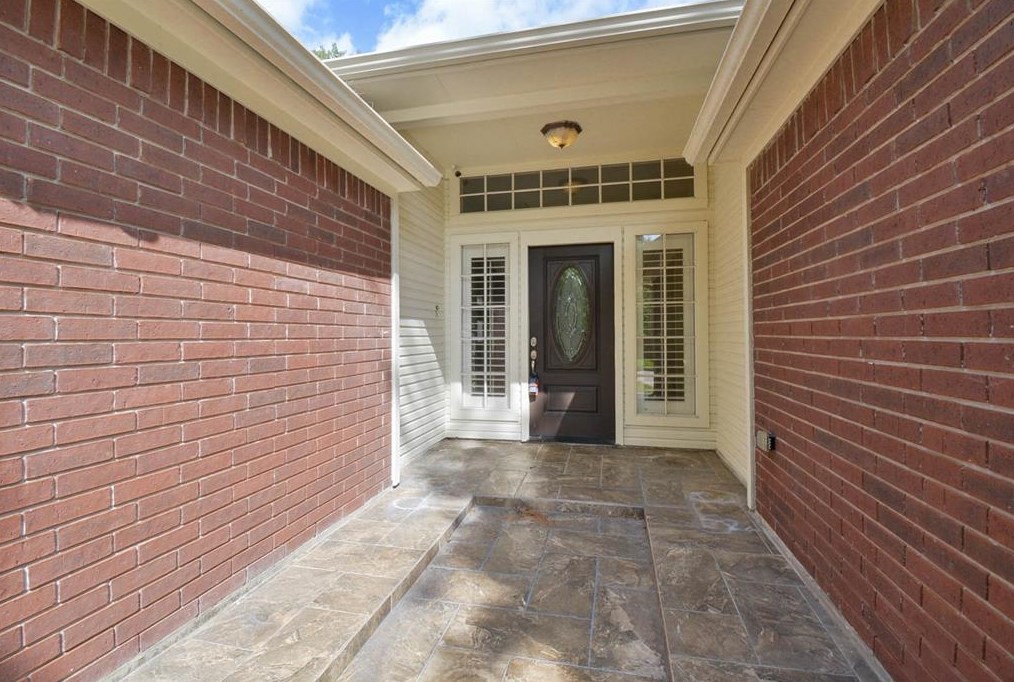 3219 Creek Manor Dr, Humble, TX 77339
