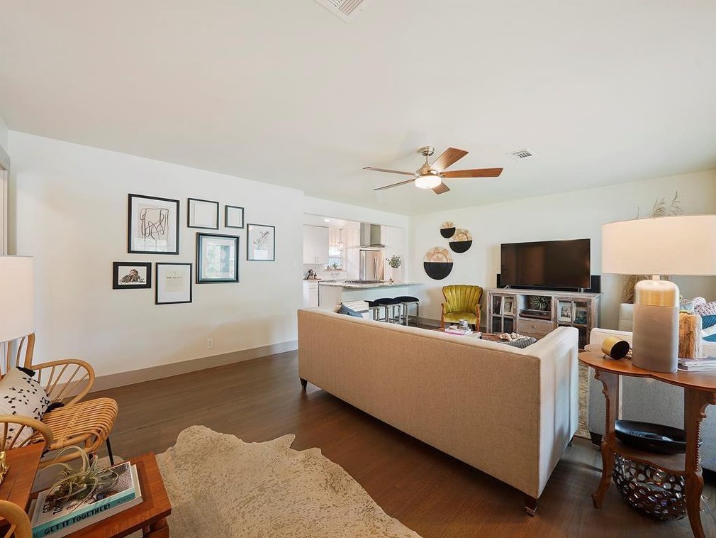 5013 Nina Lee Ln, Houston TX  77092-5238 exterior