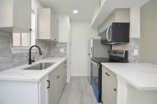 10501 South Dr, Houston, TX 77099 - Photo 12