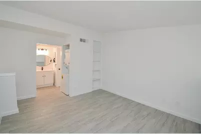 10501 South Drive #300, Houston, TX 77099 - Photo 22