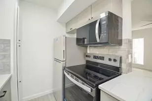 10501 South Dr, Houston, TX 77099 - Photo 14