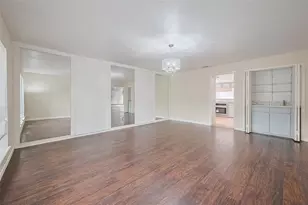 2107 Shadowbriar Dr, Houston, TX 77077 - Photo 14