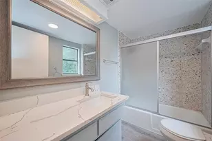 2107 Shadowbriar Dr, Houston, TX 77077 - Photo 42