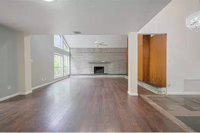 2107 Shadowbriar Drive, Houston, TX 77077 - Photo 12