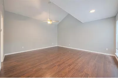 2107 Shadowbriar Drive, Houston, TX 77077 - Photo 24