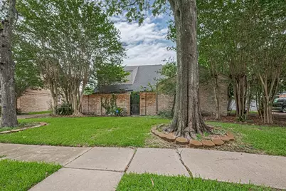 2107 Shadowbriar Drive, Houston, TX 77077 - Photo 1
