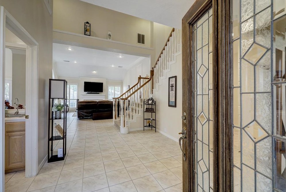 1330 Westwick Forest Ln, Houston, TX 77043