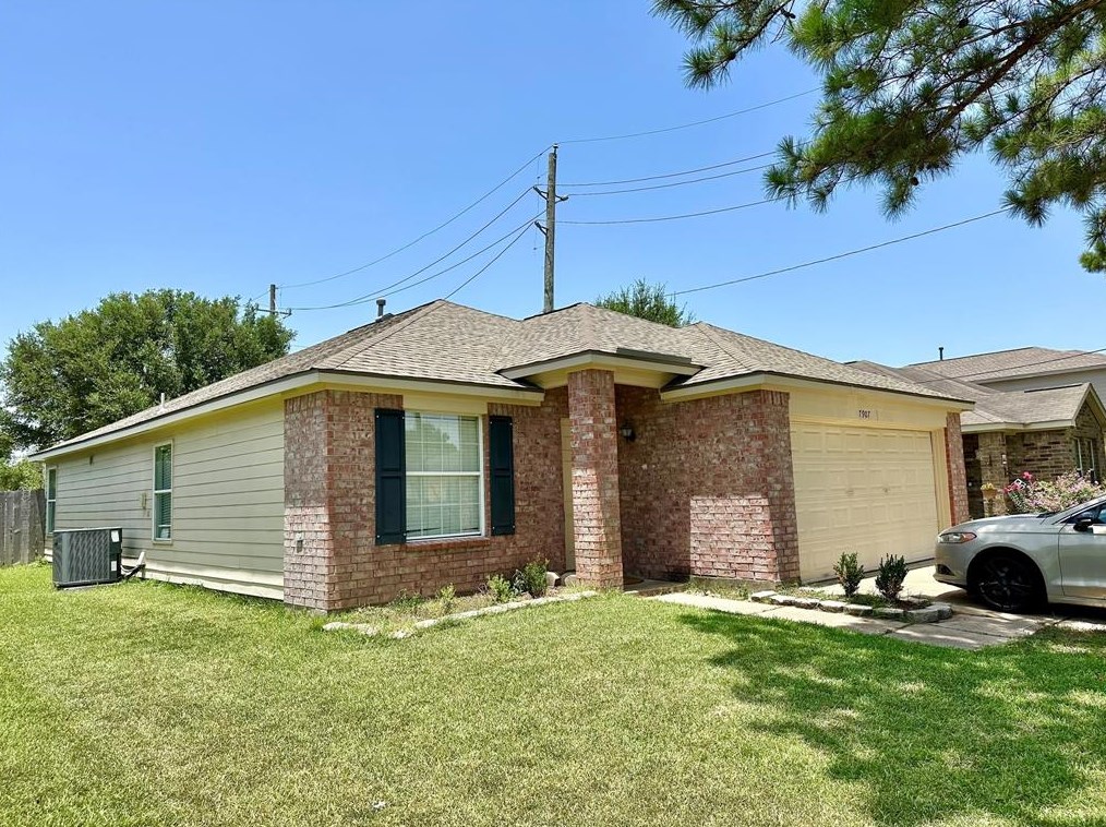 7907 Fire Thorn Ln, Cypress, TX 77433-1710