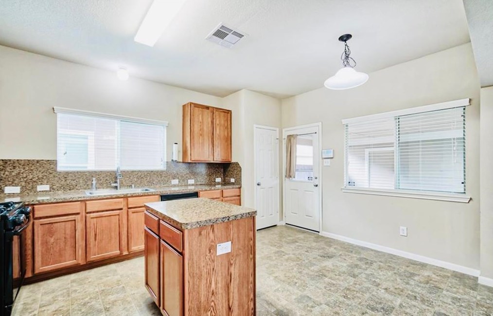 4063 Mossy Place Ln, Spring TX  77388-3574 exterior