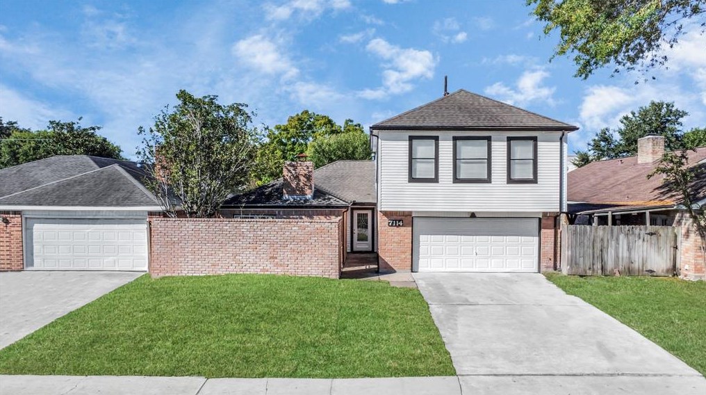 7114 Winkleman Rd, Houston, TX 77083