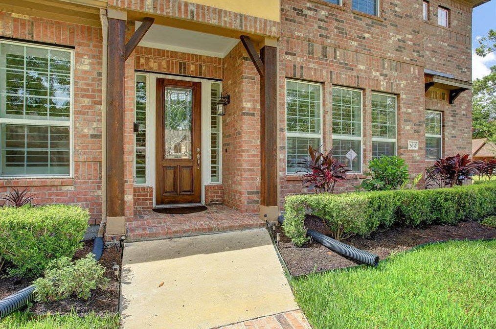 12635 Rocky Meadow Dr, Houston TX  77024-4009 exterior