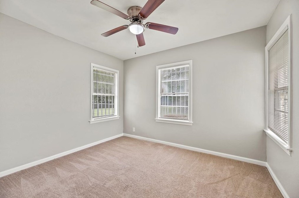 3711 Zephyr, Houston TX  77021-2517 exterior