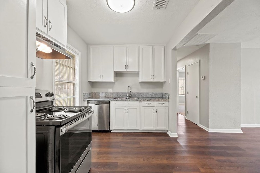 3711 Zephyr St, Houston TX  77021-2515 exterior