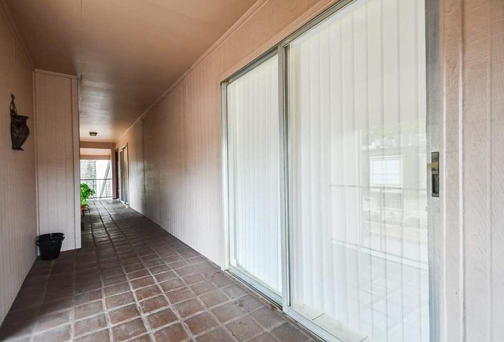 12633 Memorial Dr Apt 14, Houston, TX 77024