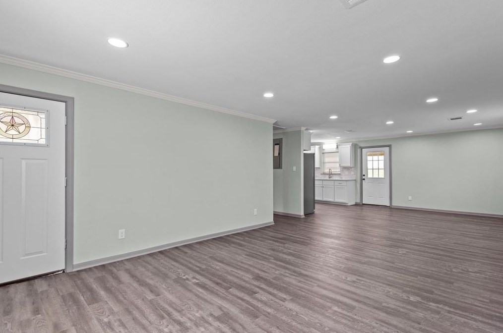 511 6th St, Mapleton, TX 75835-4101