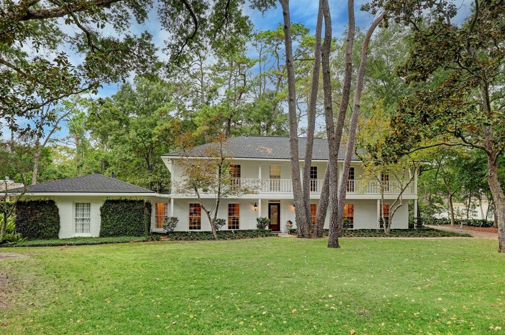 103 Hickory Ridge Dr, Houston, TX 77024-6200