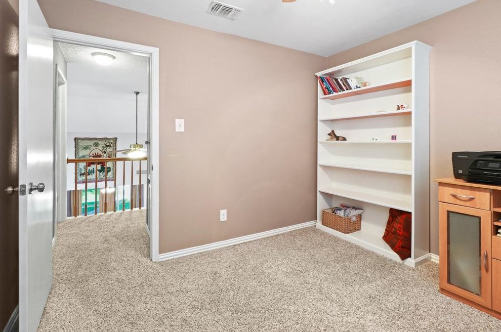 3418 Woodmere Ln, Sugar Land TX  77478-5225 exterior