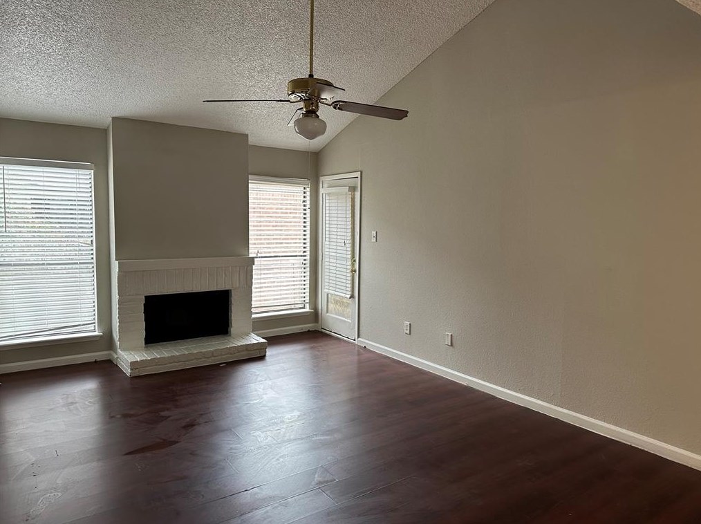 10053 Westpark Dr #320, Houston, TX 77042