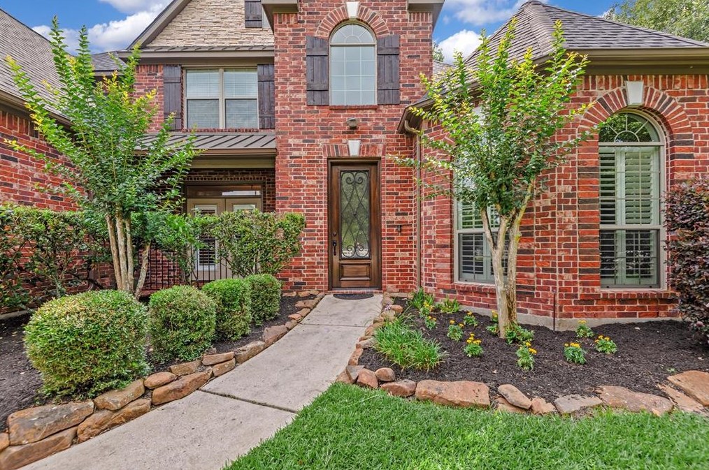 11919 Live Oak Dr, Magnolia, TX 77354-6519